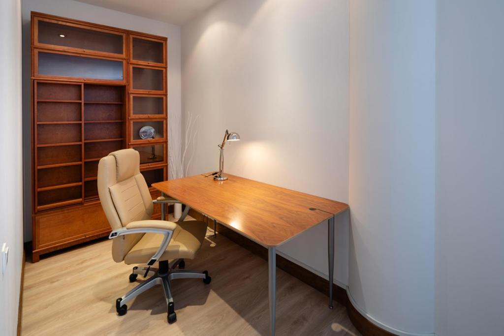 Central House Riverside Studio Riga Bagian luar foto